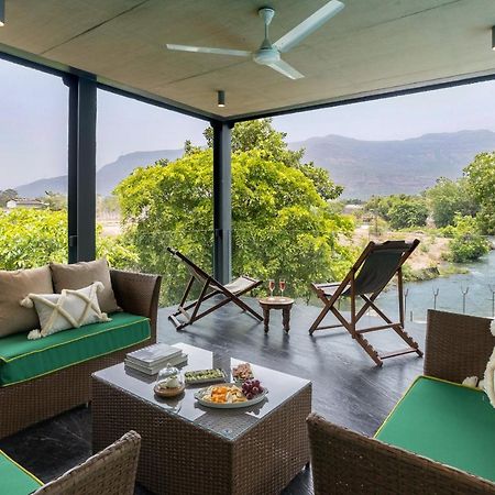 Lohonostays Maharajah House Karjat Eksteriør bilde