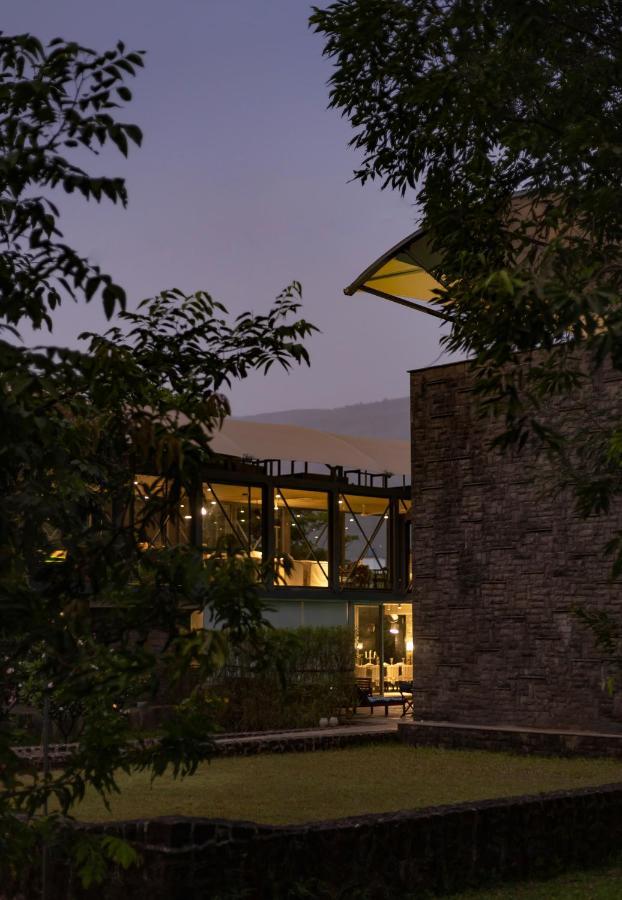 Lohonostays Maharajah House Karjat Eksteriør bilde